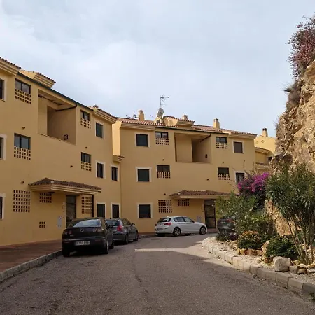 Fabulous Golf Front With Pool And Seaview Apartament *